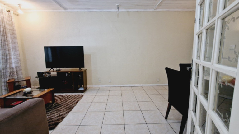 Imagem Casa com 3 Quartos à Venda, 210 m² em Vila Moreira - São Paulo