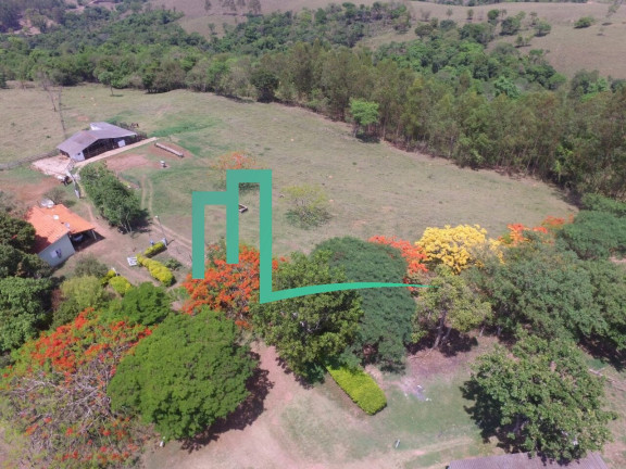 Imagem Imóvel com 2 Quartos à Venda, em Zona Rural - Capetinga Imagem Imóvel com 2 Quartos à Venda, em Zona Rural - Capetinga