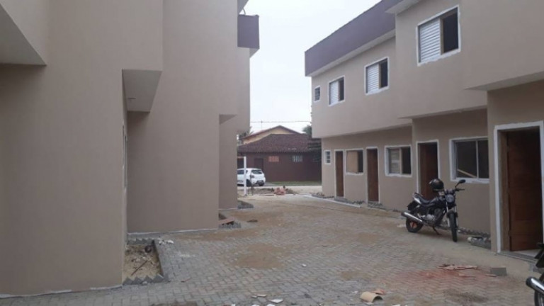 Imagem Casa de Condomínio com 2 Quartos à Venda, 60 m² em Suarão - Itanhaém Imagem Casa de Condomínio com 2 Quartos à Venda, 60 m² em Suarão - Itanhaém
