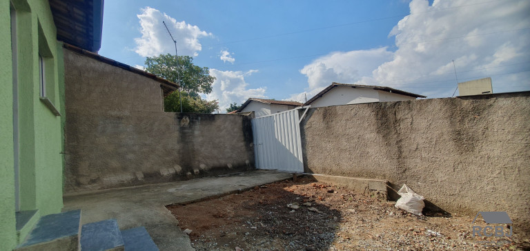 Imagem Casa com 2 Quartos à Venda,  em Dumaville - Esmeraldas