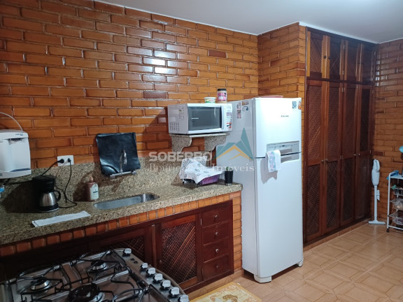 Imagem Casa com 4 Quartos à Venda, 127 m² em Granja Guarani - Teresópolis
