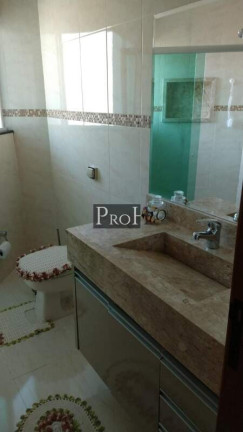 Imagem Sobrado com 3 Quartos à Venda, 236 m² em Parque Novo Oratório - Santo André Imagem Sobrado com 3 Quartos à Venda, 236 m² em Parque Novo Oratório - Santo André