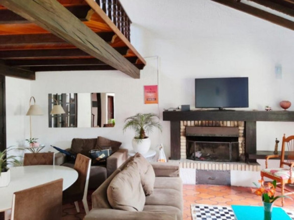 Imagem Casa com 4 Quartos à Venda, 320 m² em Vila Suzana - Canela Imagem Casa com 4 Quartos à Venda, 320 m² em Vila Suzana - Canela