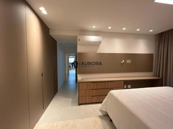 Imagem Cobertura com 3 Quartos à Venda, 146 m² em Centro - Balneário Camboriú Imagem Cobertura com 3 Quartos à Venda, 146 m² em Centro - Balneário Camboriú