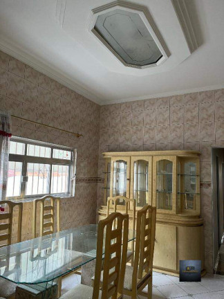 Imagem Casa com 4 Quartos à Venda, 318 m² em Jardim Las Vegas - Santo André