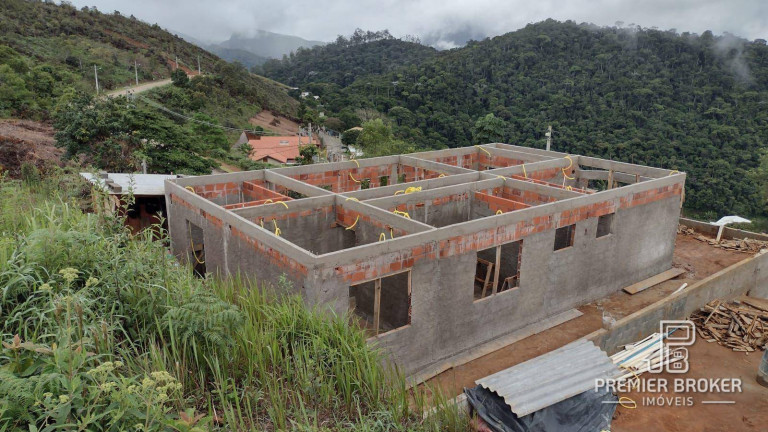 Imagem Casa com 3 Quartos à Venda, 100 m² em Albuquerque - Teresópolis Imagem Casa com 3 Quartos à Venda, 100 m² em Albuquerque - Teresópolis