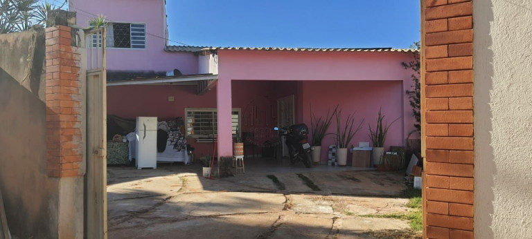 Imagem Casa com 2 Quartos à Venda, 240 m² em Setor Habitacional Arniqueira (águas Claras) - Brasília