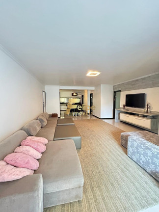 Imagem Imóvel com 3 Quartos à Venda, 145 m² em Praia Da Costa - Vila Velha Imagem Imóvel com 3 Quartos à Venda, 145 m² em Praia Da Costa - Vila Velha