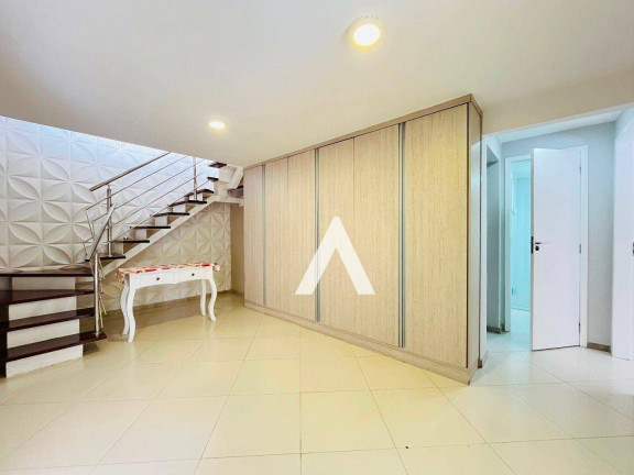 Imagem Casa com 4 Quartos à Venda, 320 m² em Alto - Teresópolis Imagem Casa com 4 Quartos à Venda, 320 m² em Alto - Teresópolis