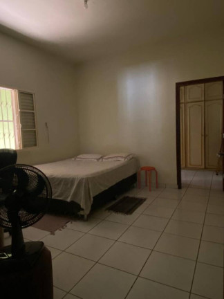 Imagem Casa com 3 Quartos à Venda, 420 m² em Jardim Cuiabá - Cuiabá