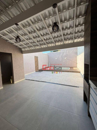 Imagem Casa com 4 Quartos à Venda, 220 m² em Nova São Pedro - São Pedro Da Aldeia