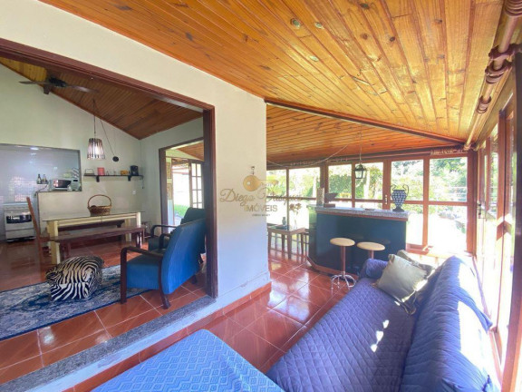 Imagem Casa com 5 Quartos à Venda, 1.814 m² em Albuquerque - Teresópolis