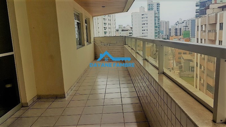 Imagem Apartamento com 4 Quartos à Venda, 300 m² Imagem Apartamento com 4 Quartos à Venda, 300 m²