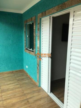 Imagem Casa com 8 Quartos à Venda, 320 m² em Jardim Kátia - Guarulhos Imagem Casa com 8 Quartos à Venda, 320 m² em Jardim Kátia - Guarulhos