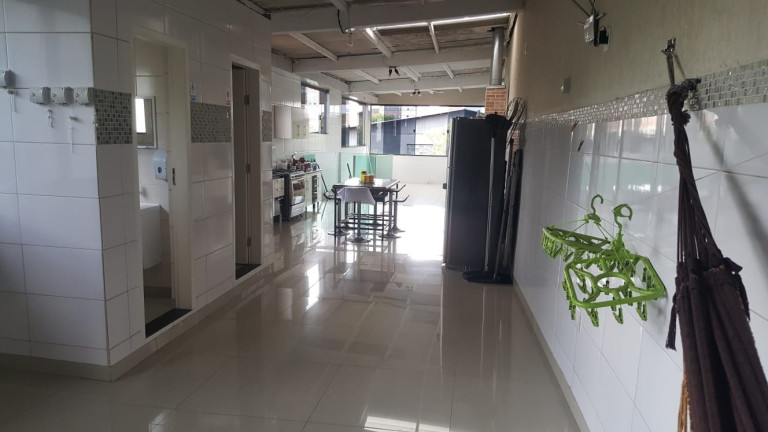Imagem Casa com 3 Quartos à Venda, 270 m² em água Branca - São Paulo