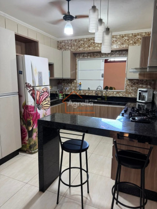 Imagem Casa com 3 Quartos à Venda, 150 m² em Jardim Boa Vista - Mogi Guaçu