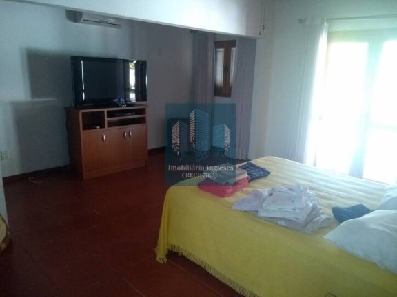 Imagem Casa com 8 Quartos à Venda, 18 m² em Rio Vermelho - Florianópolis Imagem Casa com 8 Quartos à Venda, 18 m² em Rio Vermelho - Florianópolis