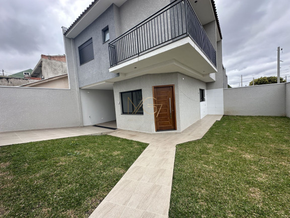 Sobrado com 3 Quartos à Venda, 138 m² em Uberaba - Curitiba