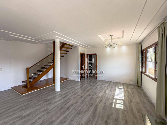 Imagem Casa com 4 Quartos à Venda, 200 m² em Panorama - Teresópolis Imagem Casa com 4 Quartos à Venda, 200 m² em Panorama - Teresópolis