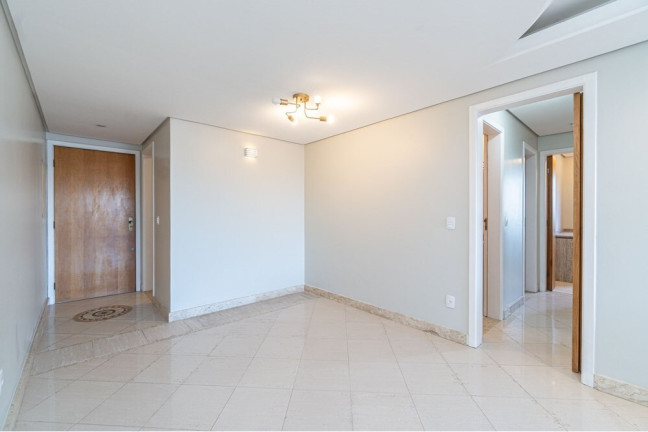 Imagem Imóvel com 3 Quartos à Venda, 110 m² em Petrópolis - Porto Alegre Imagem Imóvel com 3 Quartos à Venda, 110 m² em Petrópolis - Porto Alegre