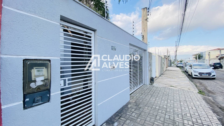 Imagem Casa com 4 Quartos à Venda, 150 m² em Cidade Nova - Feira De Santana