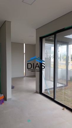 Imagem Casa com 3 Quartos à Venda, 324 m² em Jardim Botânico - Araraquara Imagem Casa com 3 Quartos à Venda, 324 m² em Jardim Botânico - Araraquara
