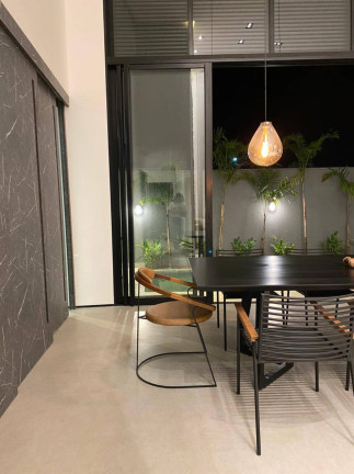 Imagem Casa com 3 Quartos à Venda, 363 m² em Feira De Santana