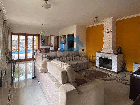 Imagem Casa de Condomínio com 3 Quartos à Venda, 361 m² em Granja Viana - Cotia Imagem Casa de Condomínio com 3 Quartos à Venda, 361 m² em Granja Viana - Cotia