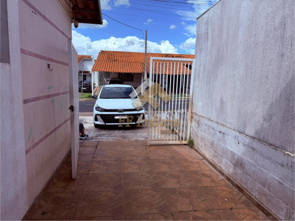 Imagem Casa com 2 Quartos à Venda,  em Jardim Ipanema - São Carlos