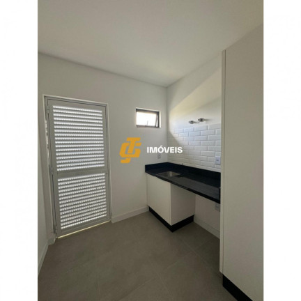 Imagem Casa com 4 Quartos à Venda, 225 m² em Caledônia - Camboriú Imagem Casa com 4 Quartos à Venda, 225 m² em Caledônia - Camboriú
