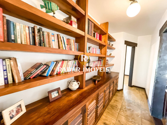 Imagem Casa com 9 Quartos à Venda, 670 m² em São Bento - Cabo Frio