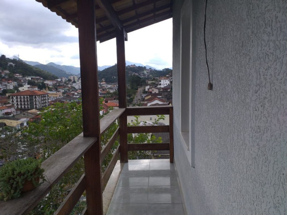 Imagem Casa com 2 Quartos à Venda, 106 m² em Tijuca - Teresópolis