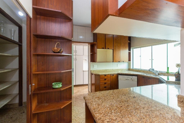 Imagem Casa com 4 Quartos à Venda, 220 m² em Bosque Da Saúde - São Paulo Imagem Casa com 4 Quartos à Venda, 220 m² em Bosque Da Saúde - São Paulo