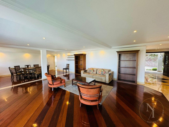 Imagem Casa com 6 Quartos à Venda, 1.250 m² em Alphaville - Santana De Parnaíba Imagem Casa com 6 Quartos à Venda, 1.250 m² em Alphaville - Santana De Parnaíba