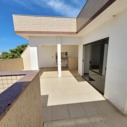 Imagem Imóvel com 3 Quartos à Venda, 140 m² em Lagoa - Macaé