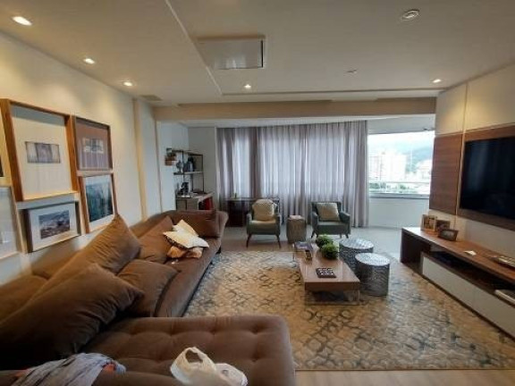 Imagem Cobertura com 3 Quartos à Venda, 303 m² em Trindade - Florianópolis