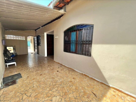 Imagem Casa com 2 Quartos à Venda, 69 m² em Guilhermina - Praia Grande