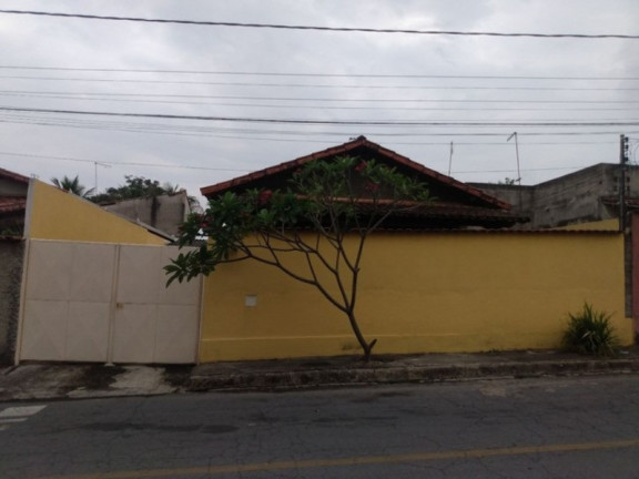 Casa com 3 Quartos à Venda, 240 m² em Conjunto Habitacional Bueno Franco - Betim