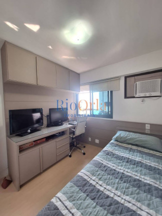 Imagem Apartamento com 4 Quartos à Venda, 140 m² em Barra Da Tijuca - Rio De Janeiro