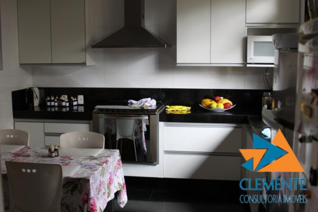 Imagem Casa de Condomínio com 4 Quartos à Venda, 300 m² em Condominio Retiro Das Pedras - Brumadinho
