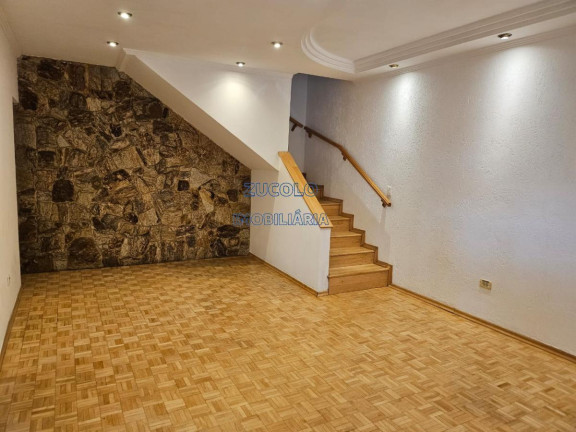 Imagem Sobrado com 3 Quartos à Venda, 156 m² Imagem Sobrado com 3 Quartos à Venda, 156 m²