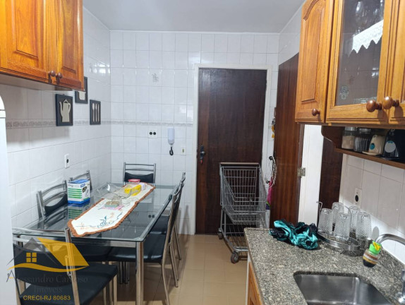 Apartamento com 3 Quartos à Venda, 70 m² em Centro - Nova Friburgo