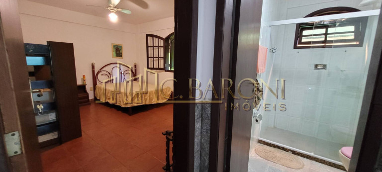 Imagem Casa com 5 Quartos à Venda, 300 m² em Centro - São Pedro Da Aldeia