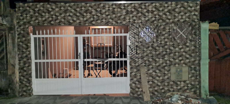 Imagem Casa com 2 Quartos à Venda, 84 m² em Mongaguá - Mongaguá Imagem Casa com 2 Quartos à Venda, 84 m² em Mongaguá - Mongaguá