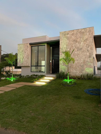 Imagem Casa com 3 Quartos à Venda, 202 m² em Ninho Verde I - Porangaba