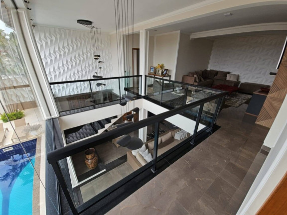 Casa com 4 Quartos à Venda, 570 m² em Vila Santista - Atibaia