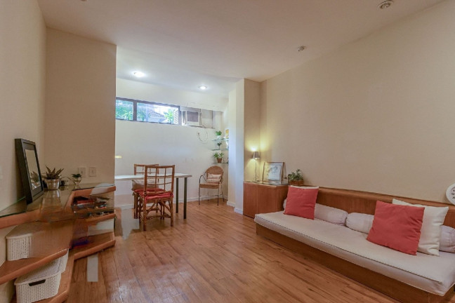 Imagem Apartamento com 2 Quartos à Venda, 80 m² em Ipanema - Rio De Janeiro Imagem Apartamento com 2 Quartos à Venda, 80 m² em Ipanema - Rio De Janeiro