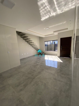 Imagem Sobrado com 2 Quartos à Venda, 126 m² em Ingleses Do Rio Vermelho - Florianópolis Imagem Sobrado com 2 Quartos à Venda, 126 m² em Ingleses Do Rio Vermelho - Florianópolis