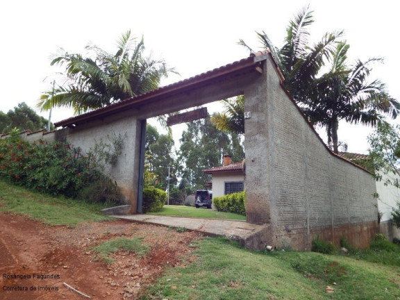 Imagem Imóvel com 2 Quartos à Venda, 200 m² em Zona Rural - Poços De Caldas