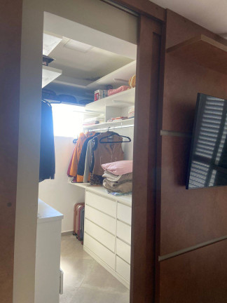 Imagem Casa com 3 Quartos à Venda, 300 m² em Cidade Parquelandia - Mogi Das Cruzes Imagem Casa com 3 Quartos à Venda, 300 m² em Cidade Parquelandia - Mogi Das Cruzes